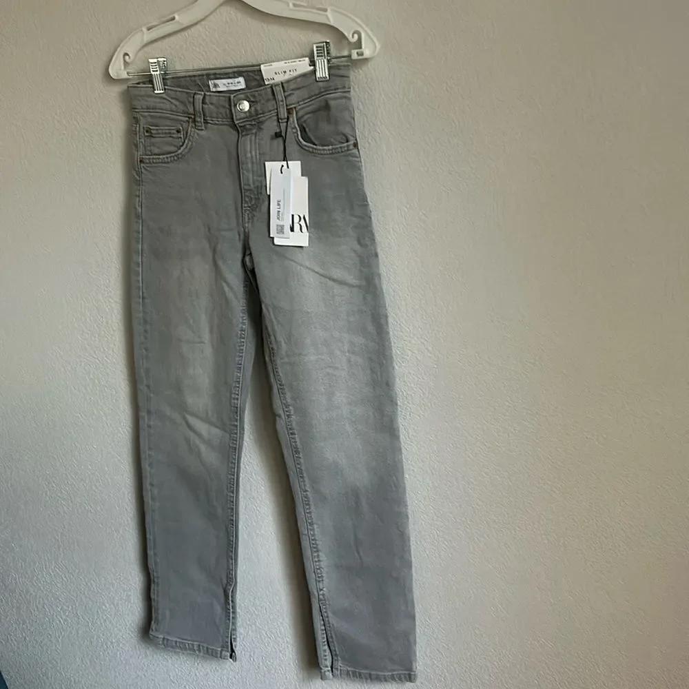 Zara Girls slim fit light gray color Sz 13-14 pants